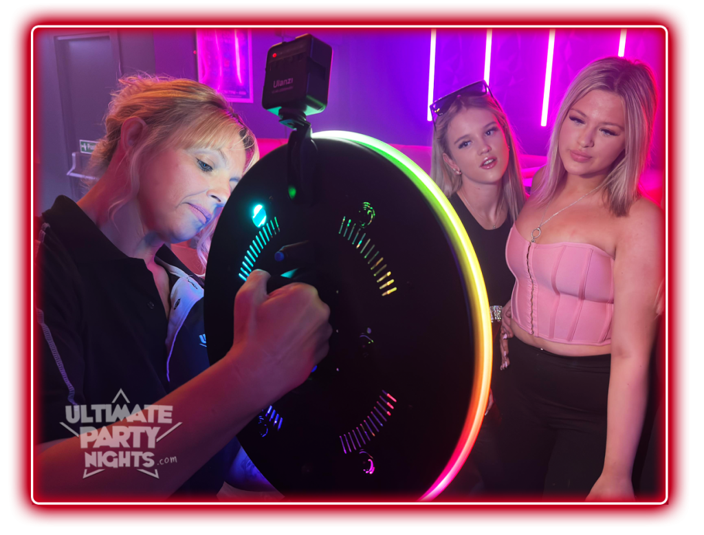 Ring RoamerRing Roamer Portable Photo Booth Ring Roamer Portable Photo Booth